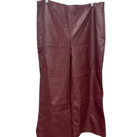 Faux Leather Guess Pants New Burgundy Size 12 - Picture 1 of 7